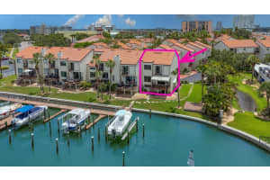 240 Windward Psge #401, CLEARWATER BEACH