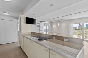 2401 BAYSHORE BOULEVARD, TAMPA, FL 33629 - MLS#MFRTB8418210
