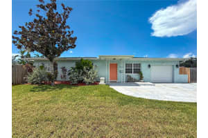 3398 64th St N, ST PETERSBURG