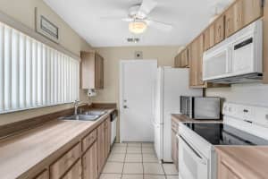 11814 RAINTREE DRIVE, TEMPLE TERRACE, FL 33617 - MLS#MFRTB8418282