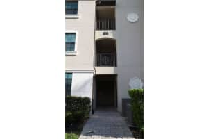 16706 Vardon #302, BRADENTON
