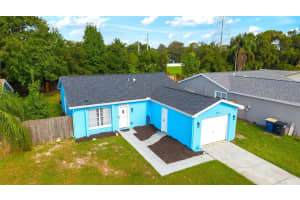 3229 Beaver Dr, CLEARWATER
