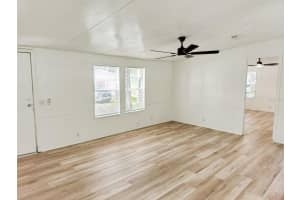 229 TEMPLE CIRCLE, WINTER HAVEN, FL 33880 - MLS#MFRTB8418378