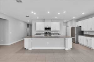 1813 EVERSON STREET, BRADENTON, FL 34208 - MLS#MFRTB8418380