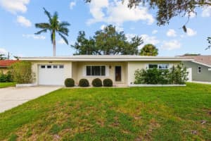 5998 115th Ln, SEMINOLE