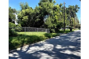 1026 NEVILLE AVENUE, LAKELAND, FL 33805 Sold 09/29/25