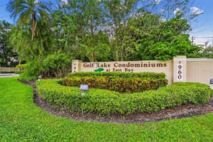 960 STARKEY ROAD, LARGO, FL 33771 - MLS#MFRTB8418499