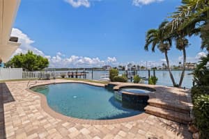 565 CRYSTAL DRIVE, MADEIRA BEACH, FL 33708 - MLS#MFRTB8418508