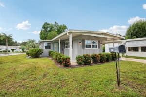 101 HOLIDAY LANE, AUBURNDALE, FL 33823 - MLS#MFRTB8418523