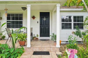 5360 43RD TERRACE, ST PETERSBURG, FL 33709 Sold 10/24/25