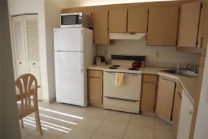 1389 PINE RIDGE CIRCLE, TARPON SPRINGS, FL 34688 - MLS#MFRTB8418639