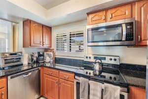 90 HIGHLAND AVENUE, TARPON SPRINGS, FL 34689 - MLS#MFRTB8418658