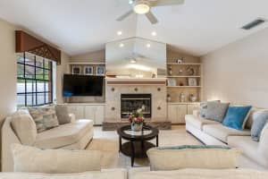 1374 VIEWTOP DRIVE, CLEARWATER, FL 33764 - MLS#MFRTB8418660