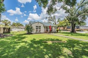 901 & 903 Cornelius Ave, TAMPA