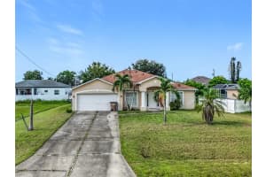 343 25TH TERRACE, CAPE CORAL, FL 33909 Sold 09/12/25