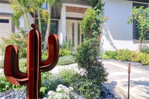 240 Grove Cir N, Dunedin, FL 34698, Sold 08/18/25