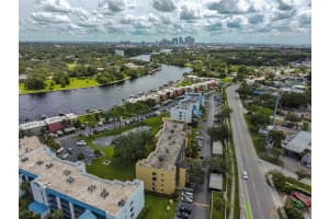 2424 TAMPA BAY BOULEVARD, TAMPA, FL 33607 - MLS#MFRTB8418715