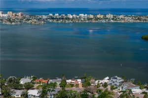 1840 Venetian Point Dr, CLEARWATER