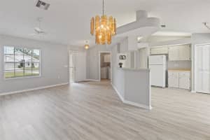 8002 NAVAJO TRAIL, SPRING HILL, FL 34606 Sold 10/15/25