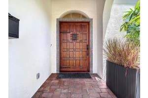 4215 CULBREATH AVENUE, TAMPA, FL 33609 - MLS#MFRTB8418760