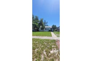 6430 2ND AVENUE, ST PETERSBURG, FL 33707 Sold 09/02/25