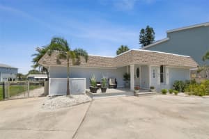 168 174TH TERRACE DRIVE, REDINGTON SHORES, FL 33708 - MLS#MFRTB8418792