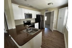 13174 MADISON AVENUE, LARGO, FL 33773 - MLS#MFRTB8418856