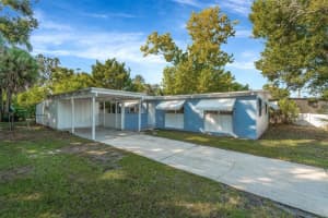 1316 Larsen Ln, TAMPA