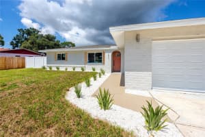 2541 COLUMBUS WAY, ST PETERSBURG, FL 33705 - MLS#MFRTB8418930