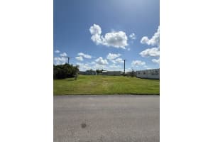 233 EL PRADO, NORTH PORT, FL 34287 - MLS#MFRTB8418939