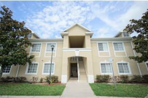 6009 Skydale Way #102, RIVERVIEW