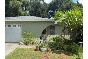 105 Cranbrooke Dr, SEFFNER