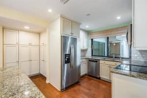 14215 CYPRESS CIRCLE, TAMPA, FL 33618 - MLS#MFRTB8419049
