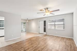 2304 GLENMORE CIRCLE, SUN CITY CENTER, FL 33573 - MLS#MFRTB8419085