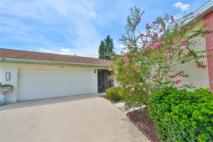 1813 Atrium Dr, SUN CITY CENTER