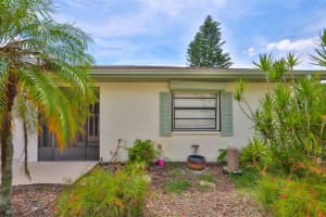 1813 ATRIUM DRIVE, SUN CITY CENTER, FL 33573 - MLS#MFRTB8419094