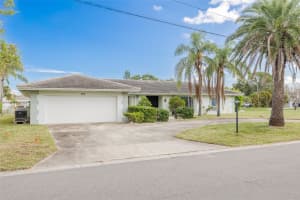 4415 CLEARWATER HARBOR DRIVE, LARGO, FL 33770 - MLS#MFRTB8419101