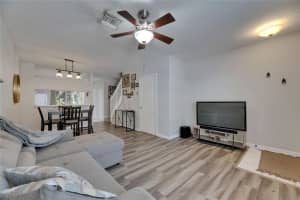 2362 LAKE WOODBERRY CIRCLE, BRANDON, FL 33510 - MLS#MFRTB8419124