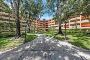 3076 Eastland Blvd #111, CLEARWATER