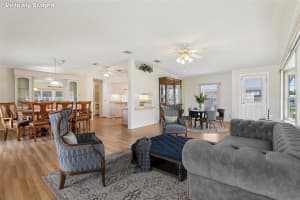1804 QUAIL HILL DRIVE, LAKELAND, FL 33810 - MLS#MFRTB8419148