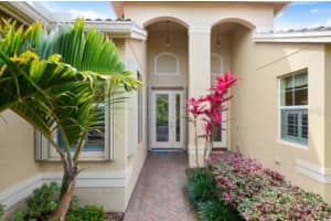 15840 AURORA LAKE CIRCLE, WIMAUMA, FL 33598 - MLS#MFRTB8419189
