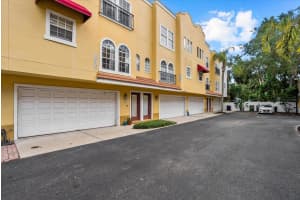 3304 LAS CAMPOS PLACE, TAMPA, FL 33611 - MLS#MFRTB8419305