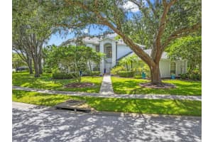2328 Warwick Dr, OLDSMAR