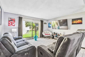 7611 LA MESITA COURT, TAMPA, FL 33615 - MLS#MFRTB8419379