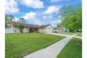 15909 MARSHFIELD DRIVE DRIVE, TAMPA, FL 33624 - MLS#MFRTB8419401