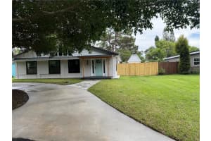 1913 Lakewood Dr, CLEARWATER