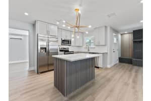 2952 WEBLEY DRIVE, LARGO, FL 33771 - MLS#MFRTB8419413