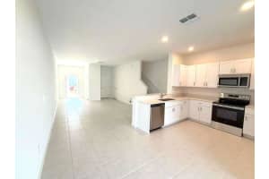 10171 TRUMPET HONEYSUCKLE WAY, SAN ANTONIO, FL 33576 - MLS#MFRTB8419447