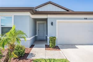 918 COASTAL HAMMOCK AVENUE, RUSKIN, FL 33570 - MLS#MFRTB8419455
