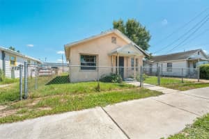 52 4TH STREET, EAGLE LAKE, FL 33839 Sold 11/12/25